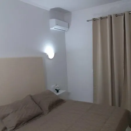 Fotini's Apartman Eleúsza