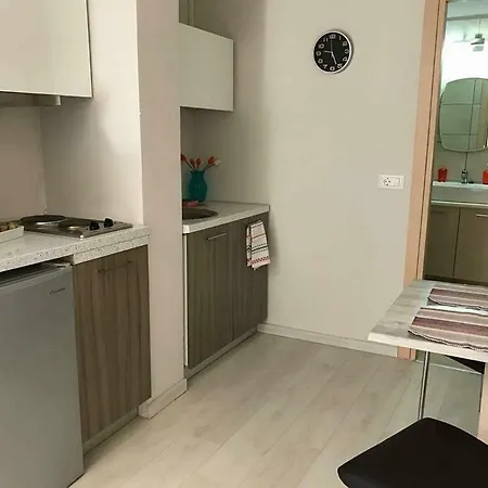 Fotini's Apartman Eleúsza